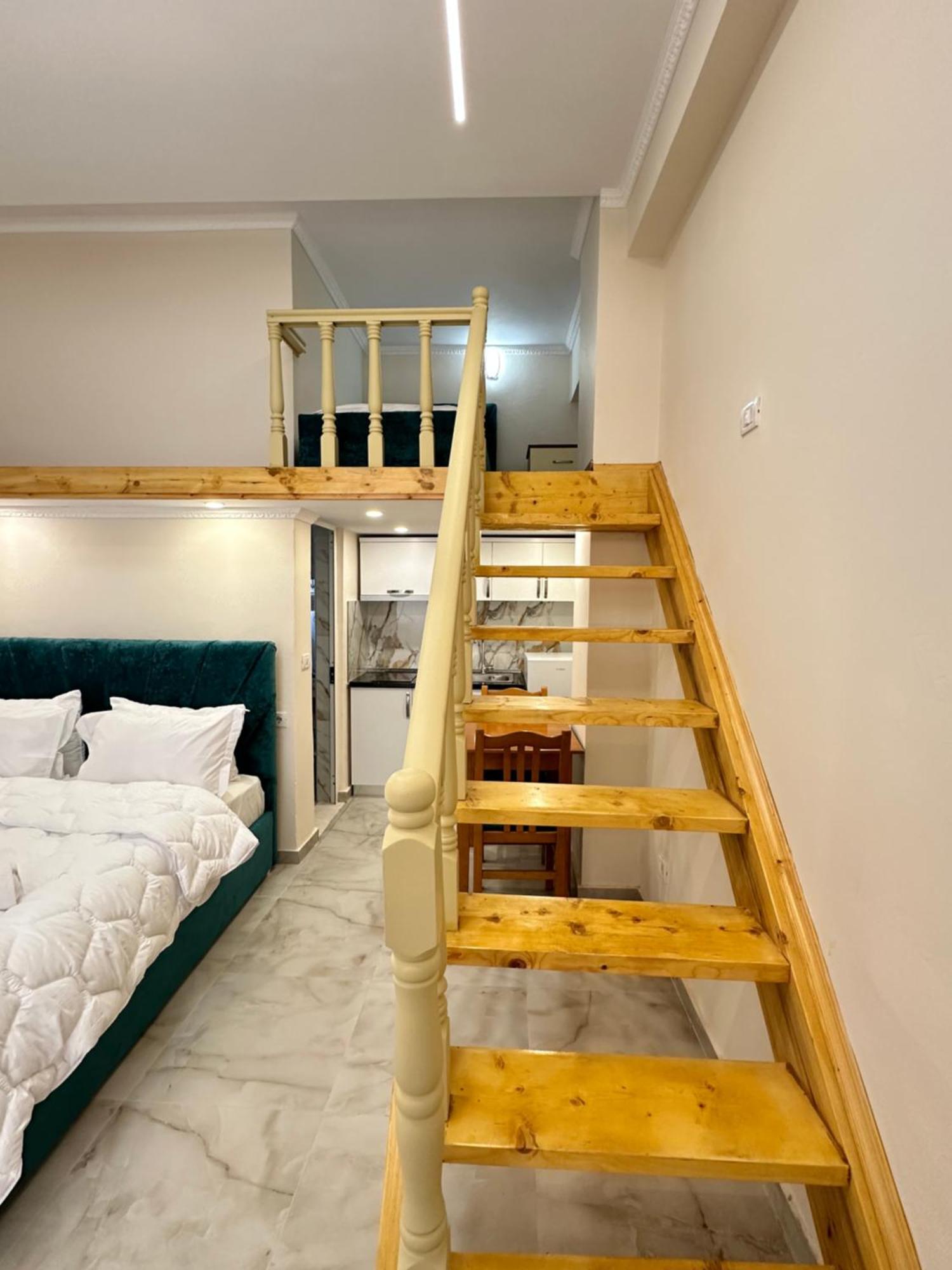 Troy Aparthotel Durrës Buitenkant foto