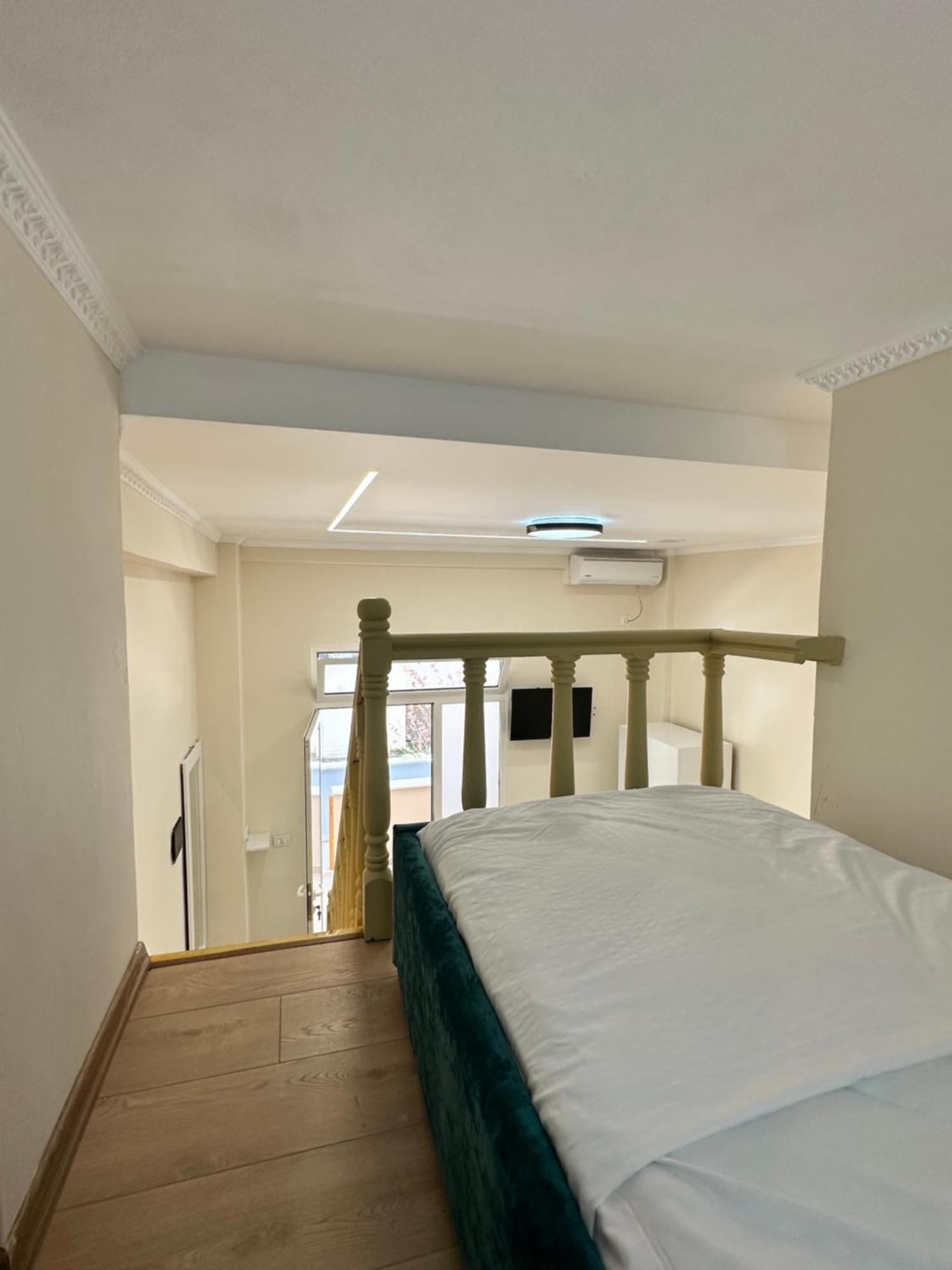 Troy Aparthotel Durrës Buitenkant foto
