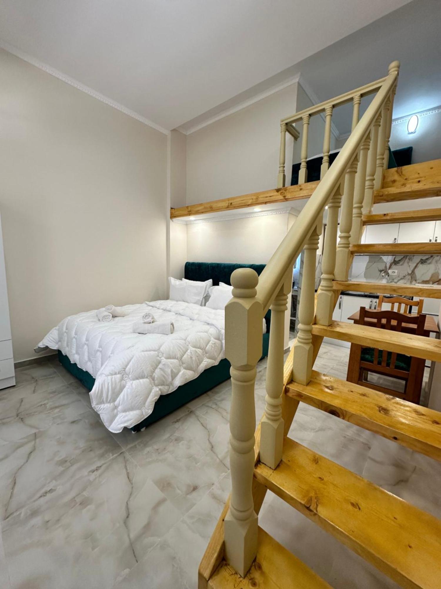 Troy Aparthotel Durrës Buitenkant foto