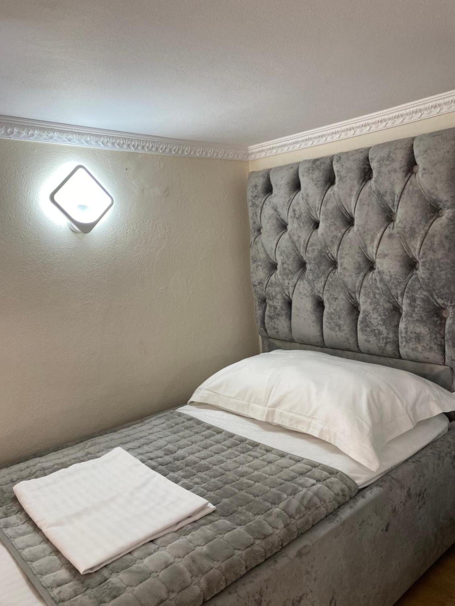 Troy Aparthotel Durrës Buitenkant foto